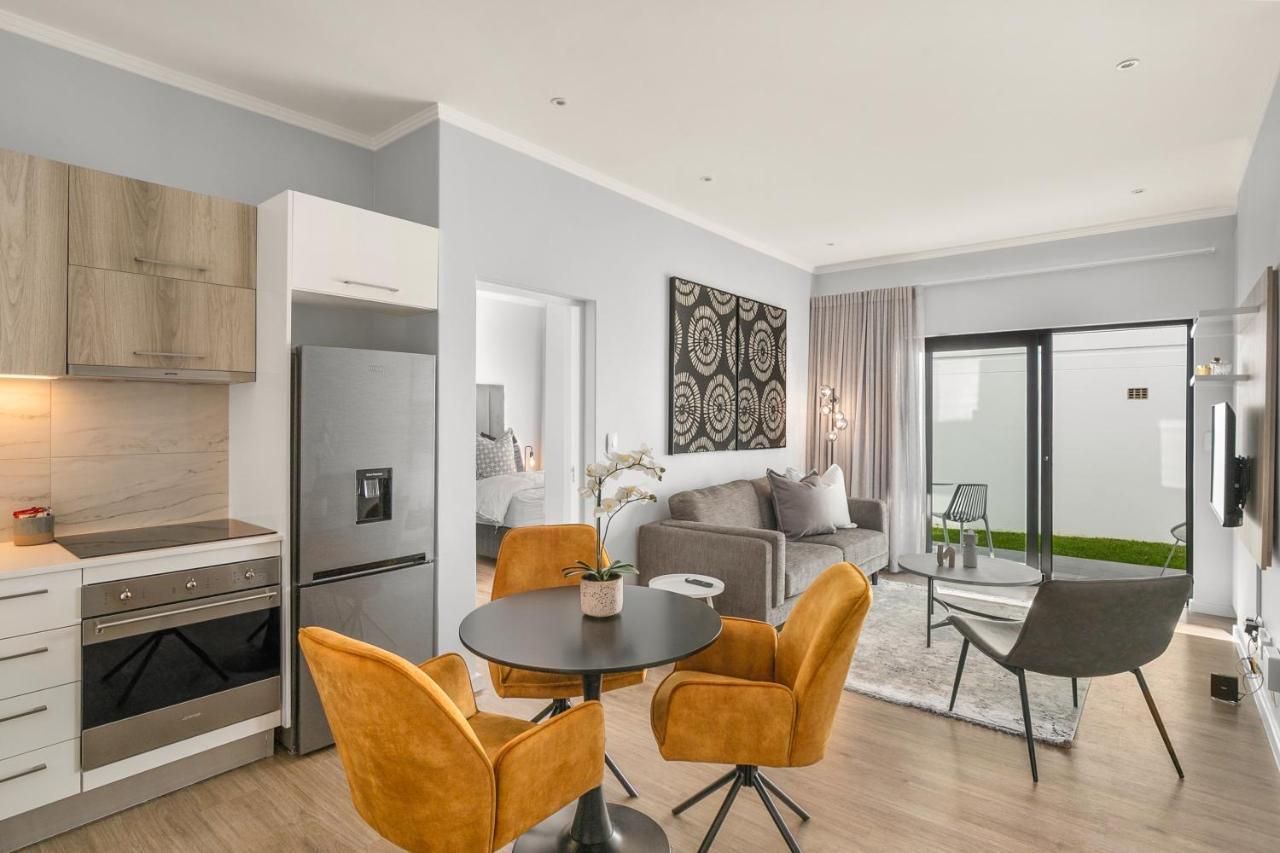 The Monroe Luxury Apartments Johannesburg Exterior photo